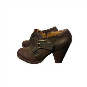 Crown Vintage Leather Ankle Bootie Size 10M